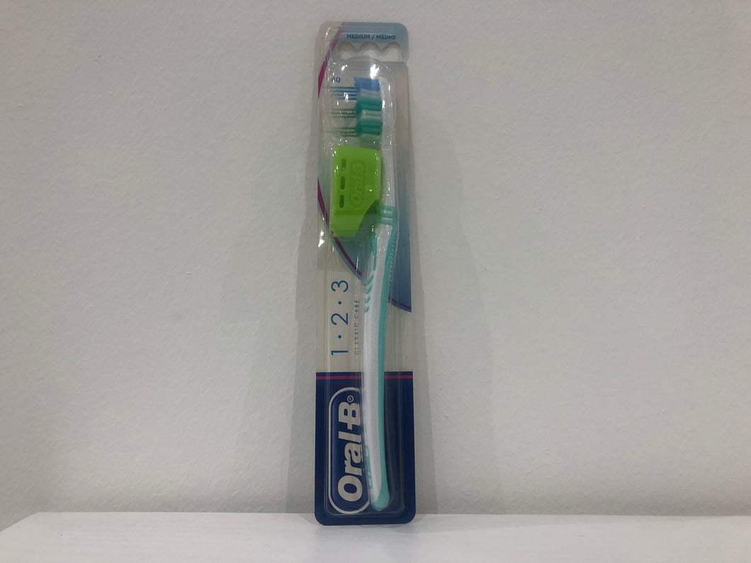 ORAL B® 1 2 3 CLASSIC CARE 40 M